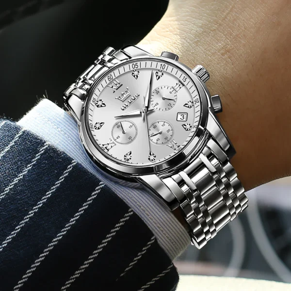 OLEVS 2858 Quartz Stainless Steel Watch-Silver - Image 3