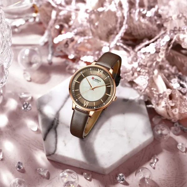 Curren 9080 Pu Leather  Women's Wrist Watches - Image 2