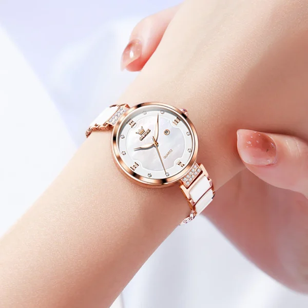 OLEVS 5589 Quartz Watch For Women's - Image 5