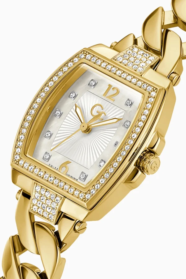Gucci Premium Bracelet Style Diomand Design Ladies Watch - Image 3
