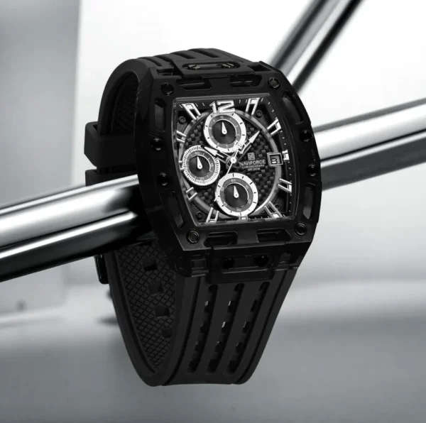 NAVIFORCE 7105 Chronograph Silicone Strap Quartz Watch For Men - Image 4