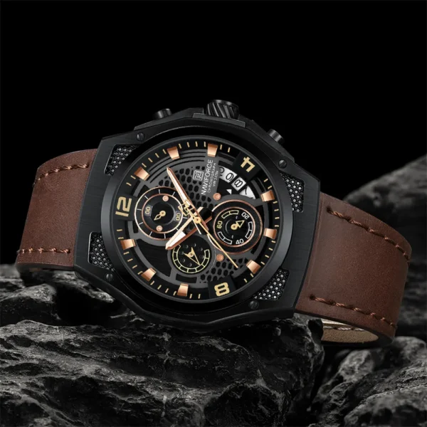 Naviforce 8051 Quartz Fashion Wristwatch for Man - Image 3