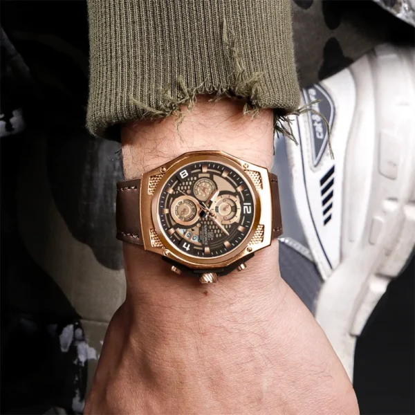 Naviforce 8051 Quartz Fashion Wristwatch for Man - Image 3