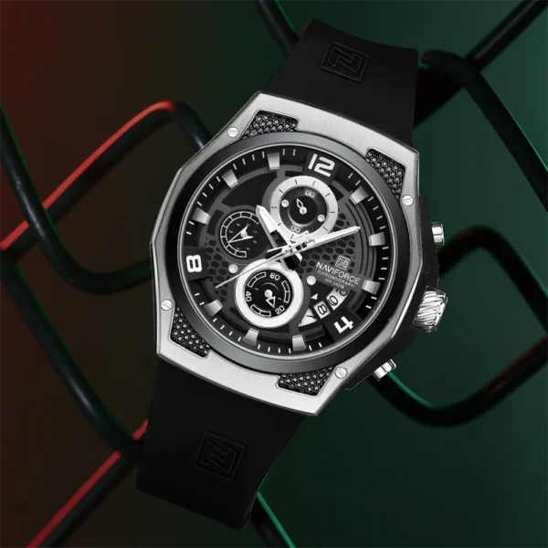 Naviforce 8051 Quartz Fashion Wristwatch for Man - Image 4