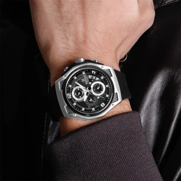 Naviforce 8051 Quartz Fashion Wristwatch for Man - Image 5