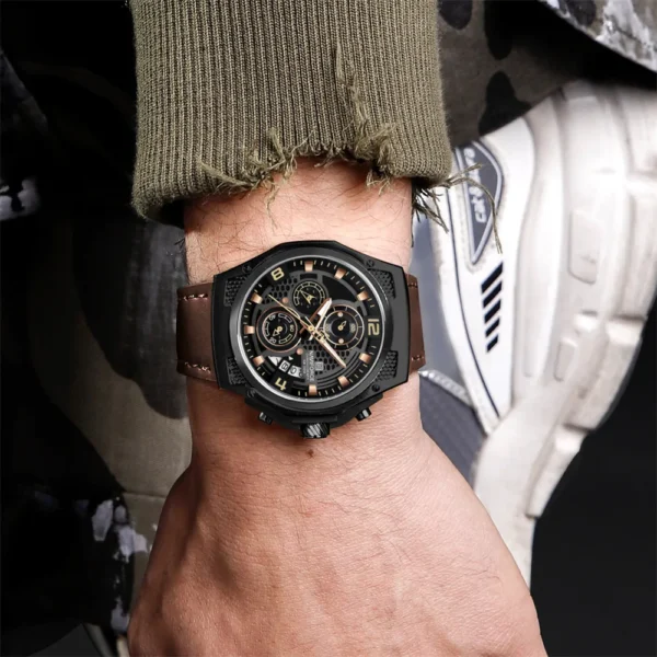 Naviforce 8051 Quartz Fashion Wristwatch for Man - Image 2