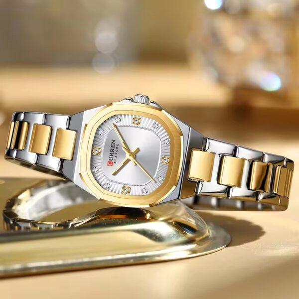 Elegant CURREN 9104 Quartz Watch for Women